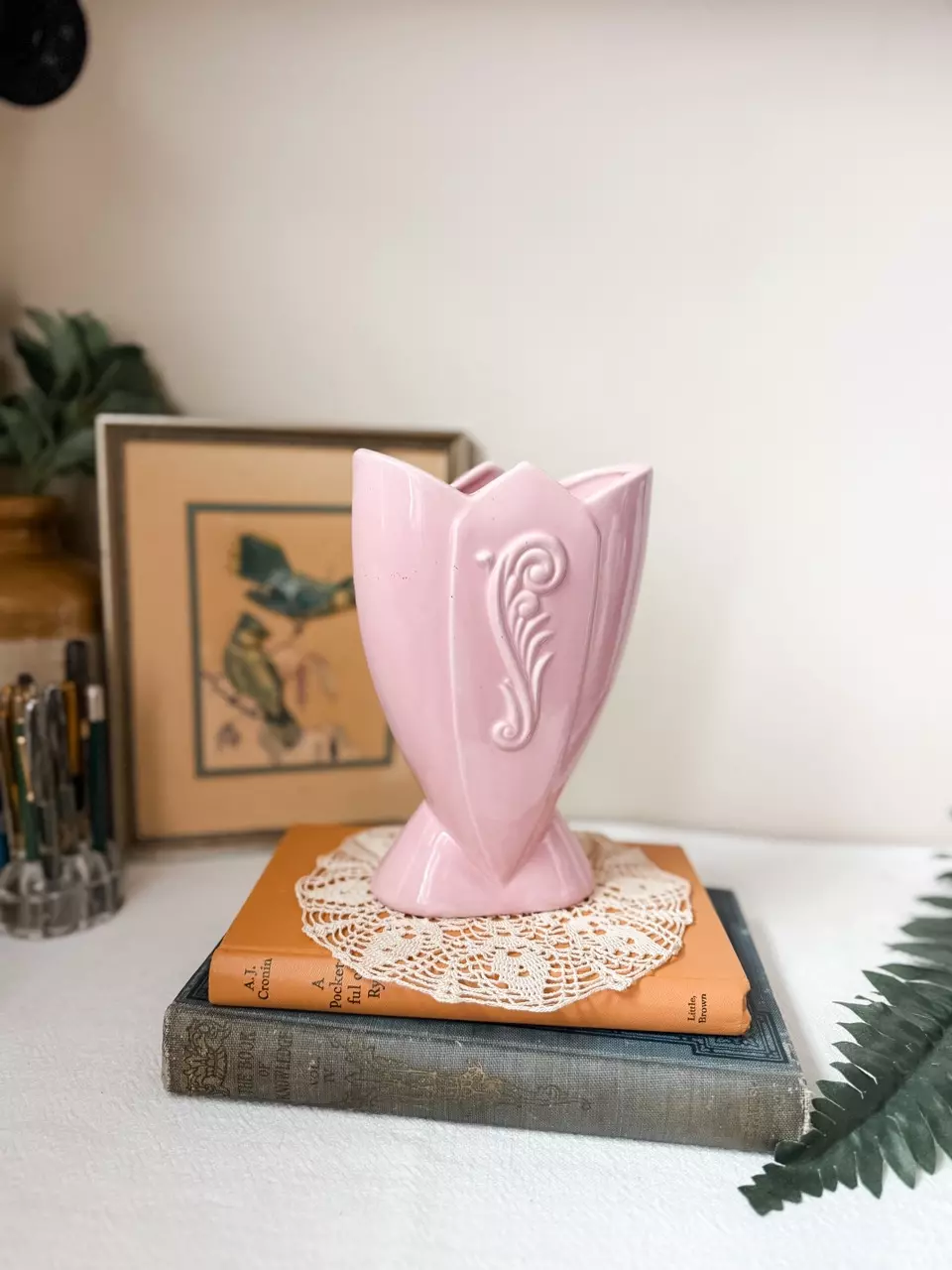 plant/Vintage Pink Vase-0