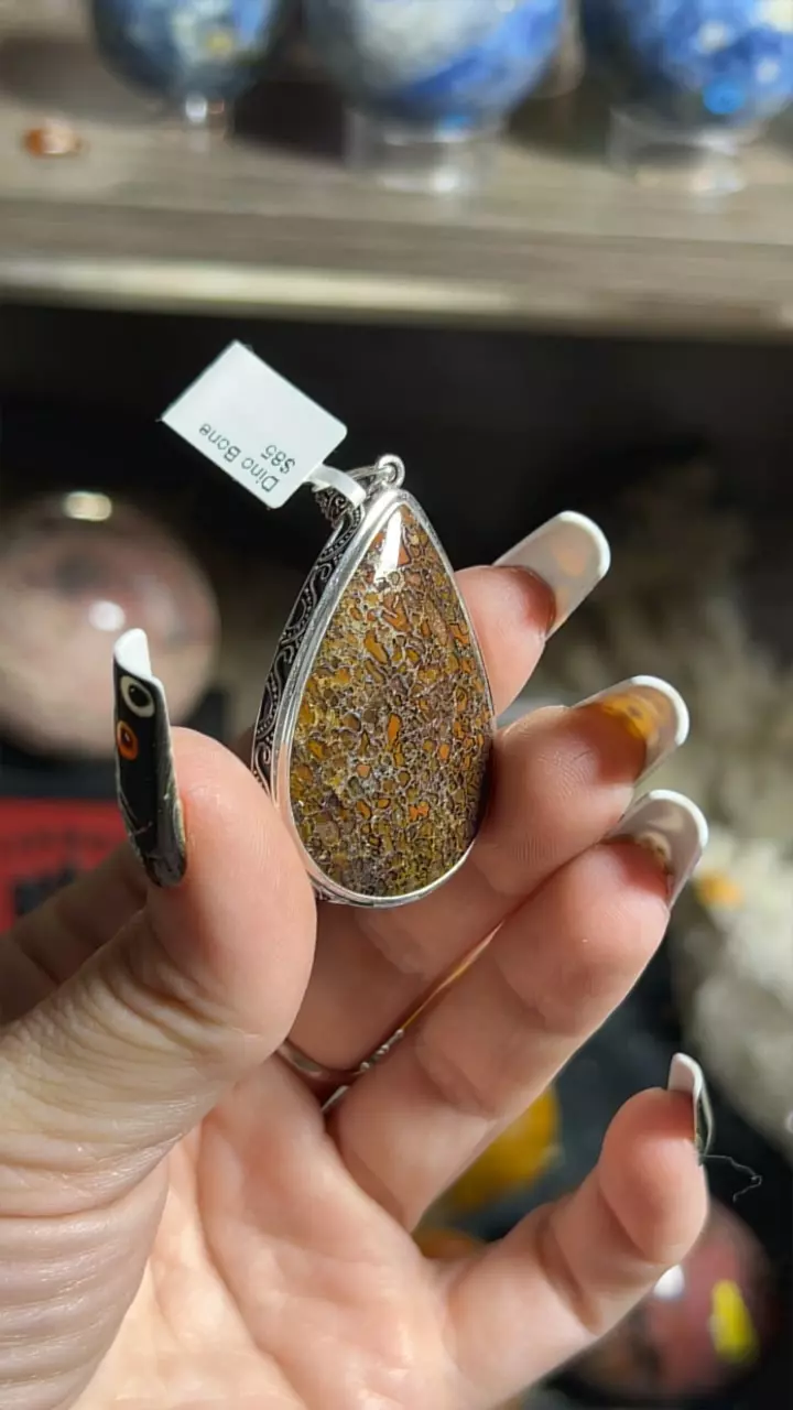 plant/Dino Gem Bone .925 Pendant-0