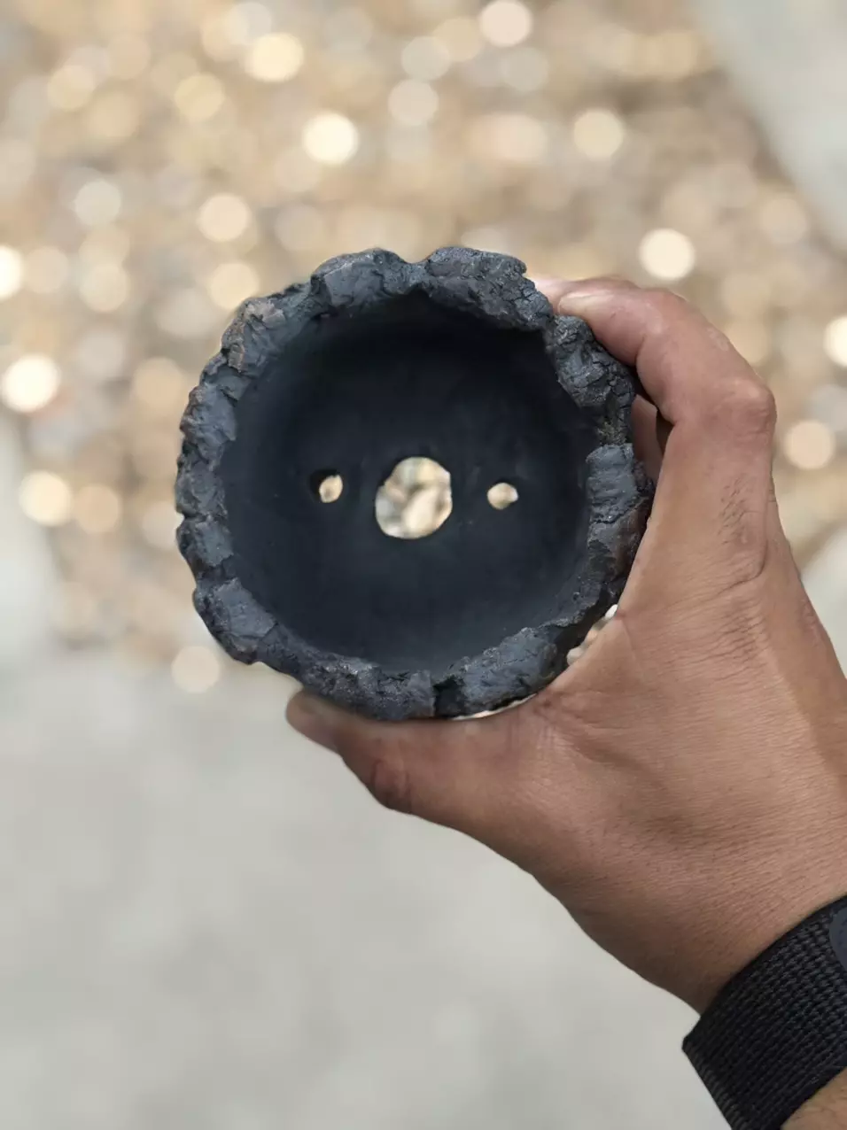 plant/Black Crackle Footed 4x3.75H-1