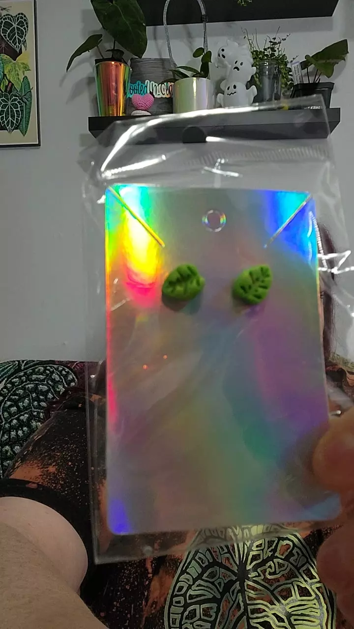 plant/MICRO LEAF EARRINGS-0