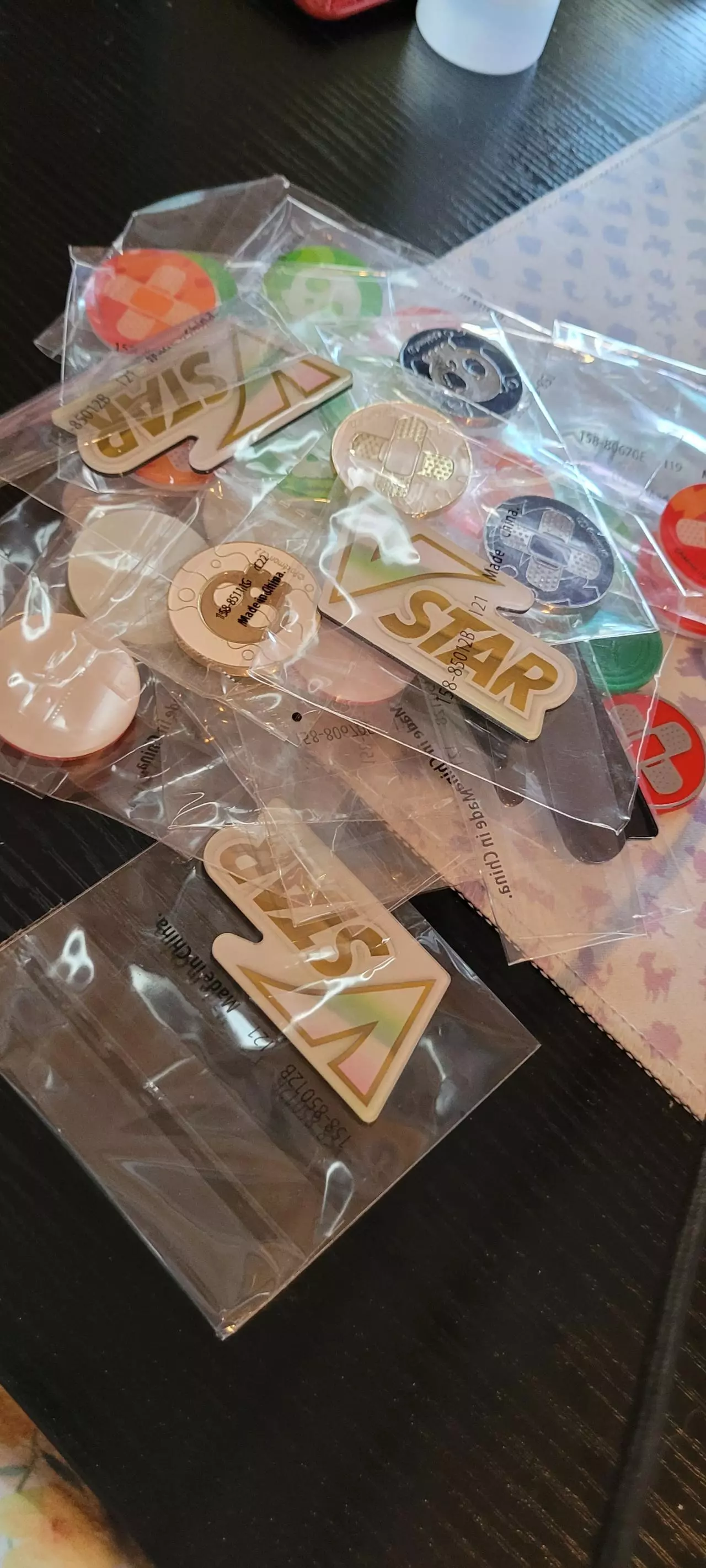 plant/lot of vstar markers and token-1