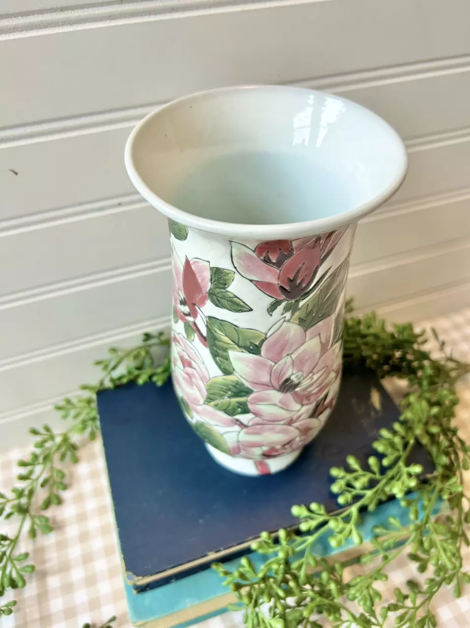plant/hand painted, stamped vase-1
