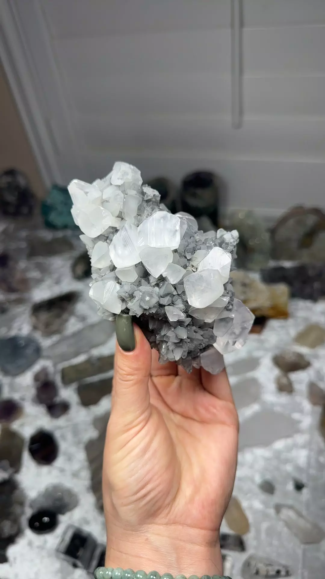 plant/Diamond calcite-0