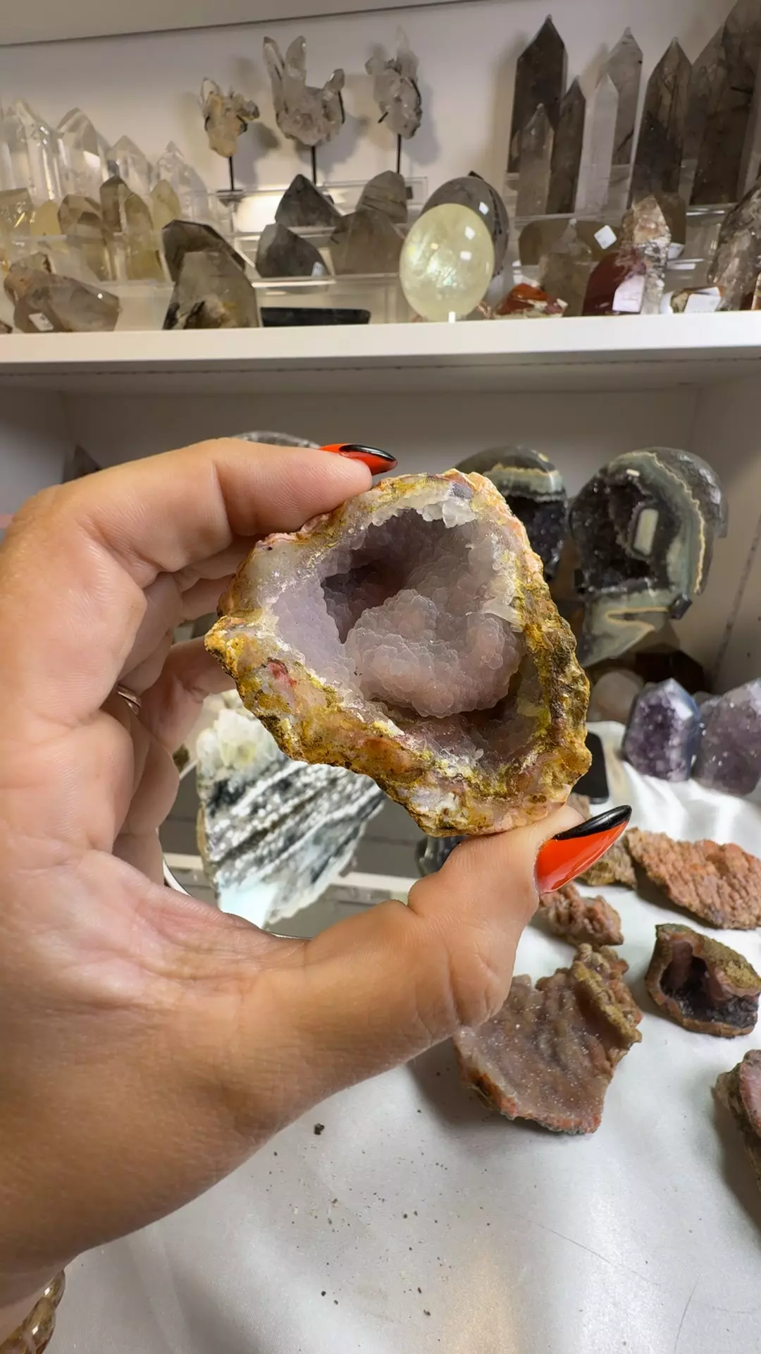 plant/O8.151 Pink Chalcedony from Morocco-0