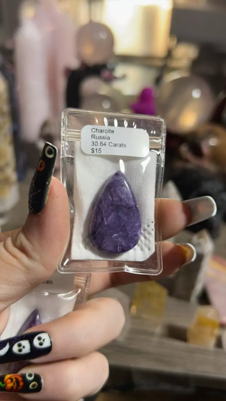 plant/Charoite Cab-0