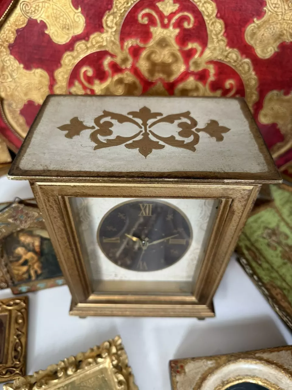 plant/Florentine clock-1