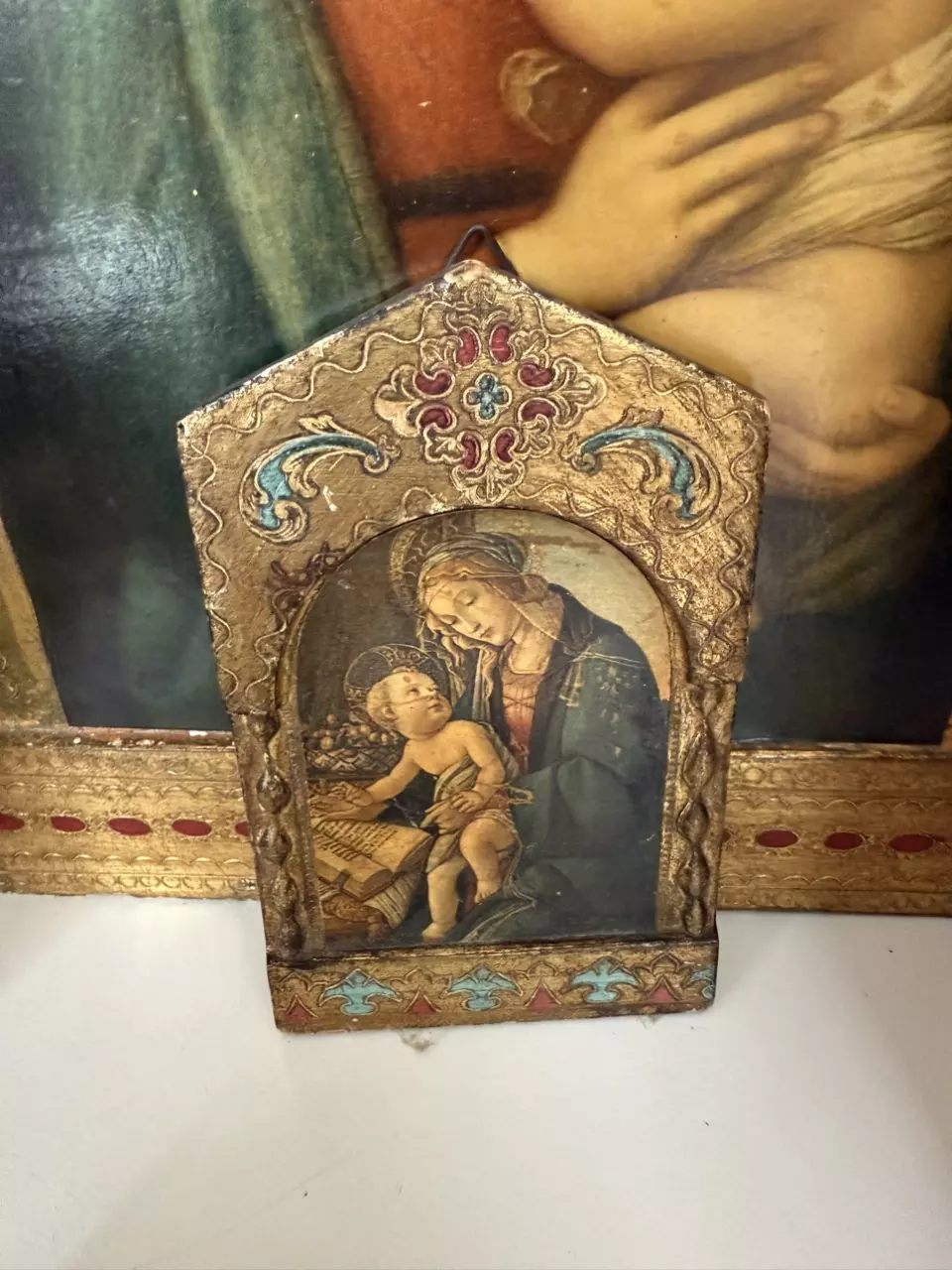 plant/religious plaque-0