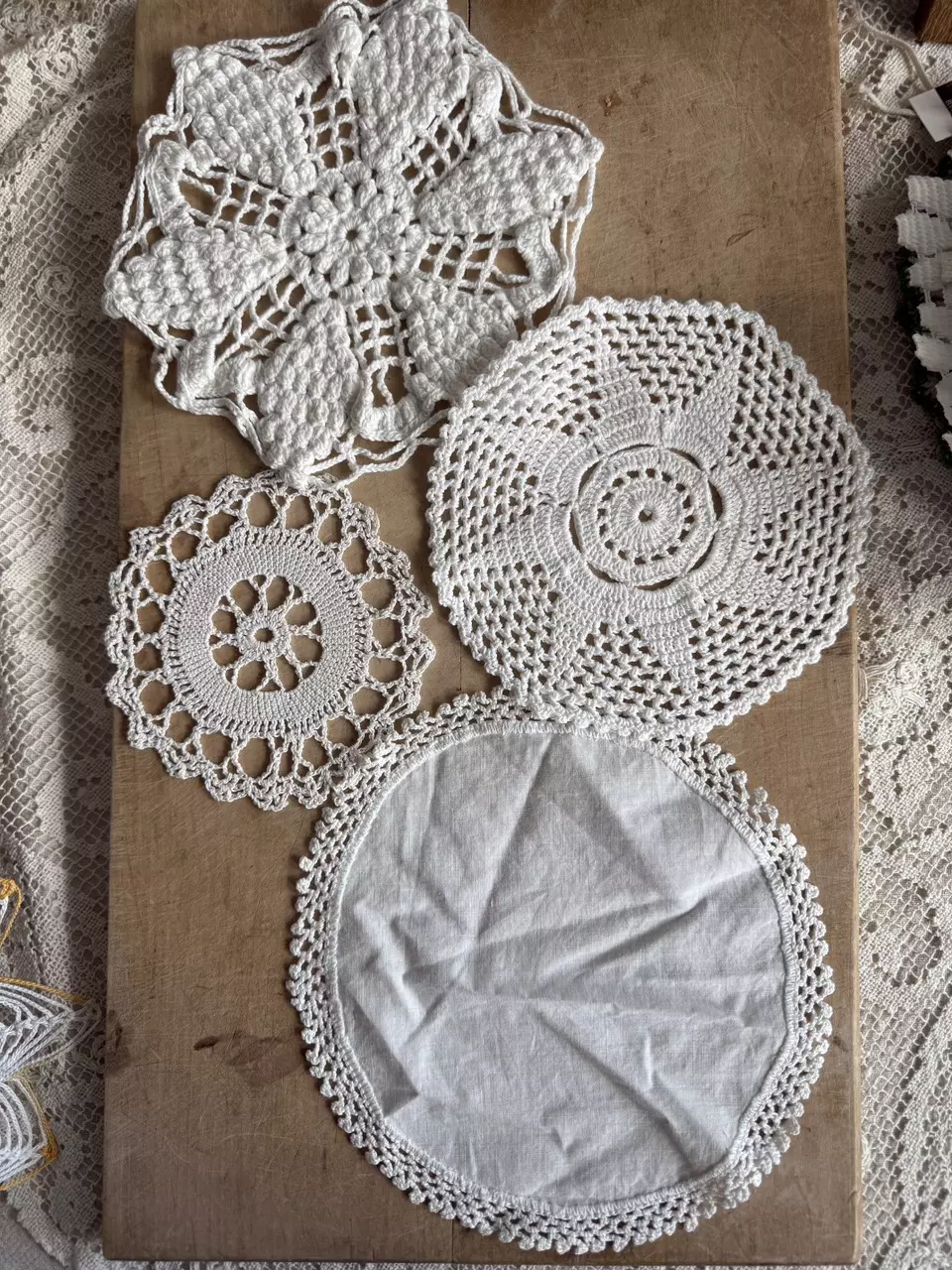 plant/Doilies m- Set of 4-0