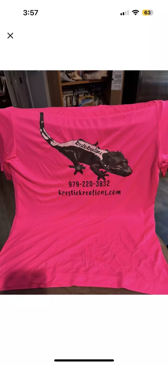 plant/Small Pink Krestie Shirt-0