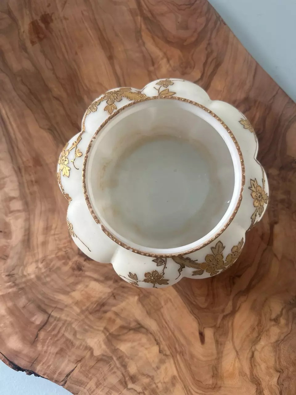 plant/Antique 19th century opaline salt dip-1