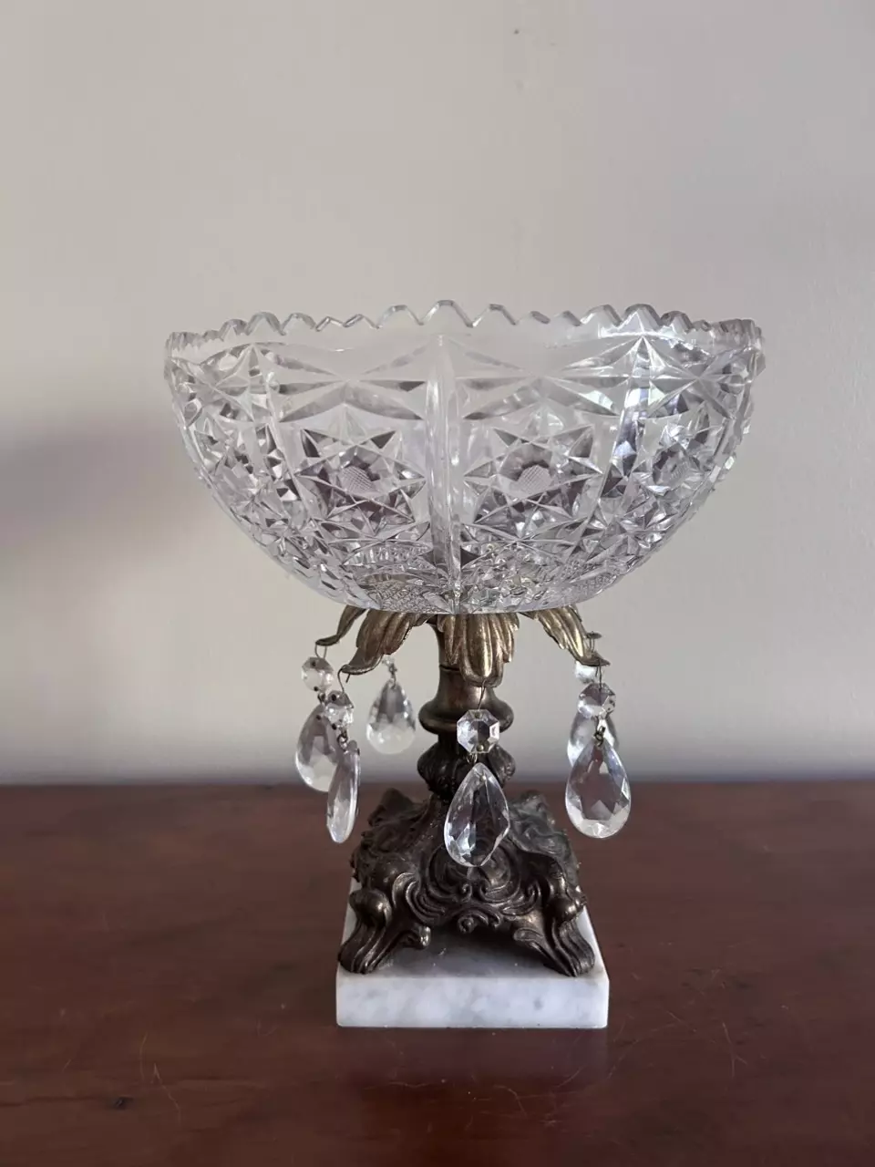 plant/Crystal Centerpiece With Marble Base-0