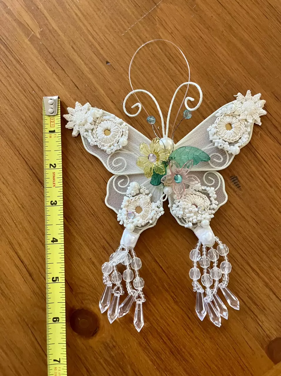 plant/butterfly ornament-1