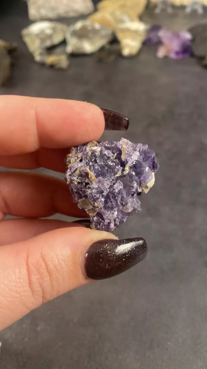 plant/Petroleum Fluorite B Grade- Choice-0