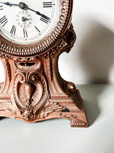 plant/Antique Copper and Cast Iron Mantle clock-1-thumbnail