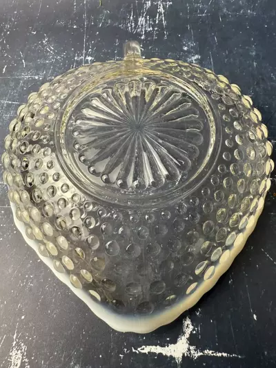 plant/Fenton Hobnail Heart Dish with Handle w/ hand made soap-1-thumbnail