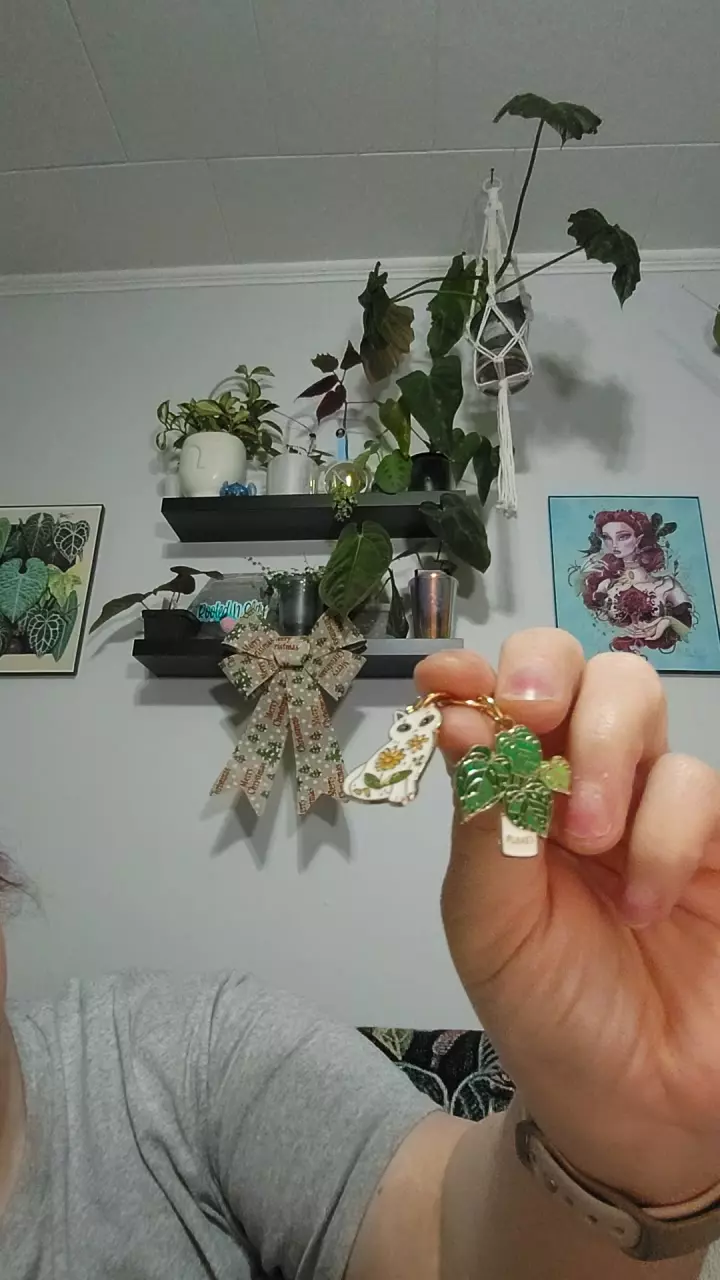 plant/CAT PLANT KEYCHAIN-0