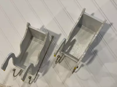 plant/Wodden Swan Sleighs-2-thumbnail