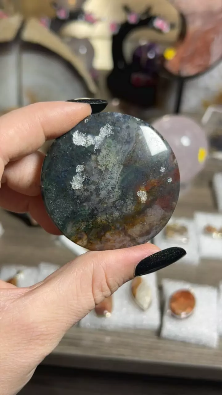 plant/Moss Agate Cab - Drilled-0