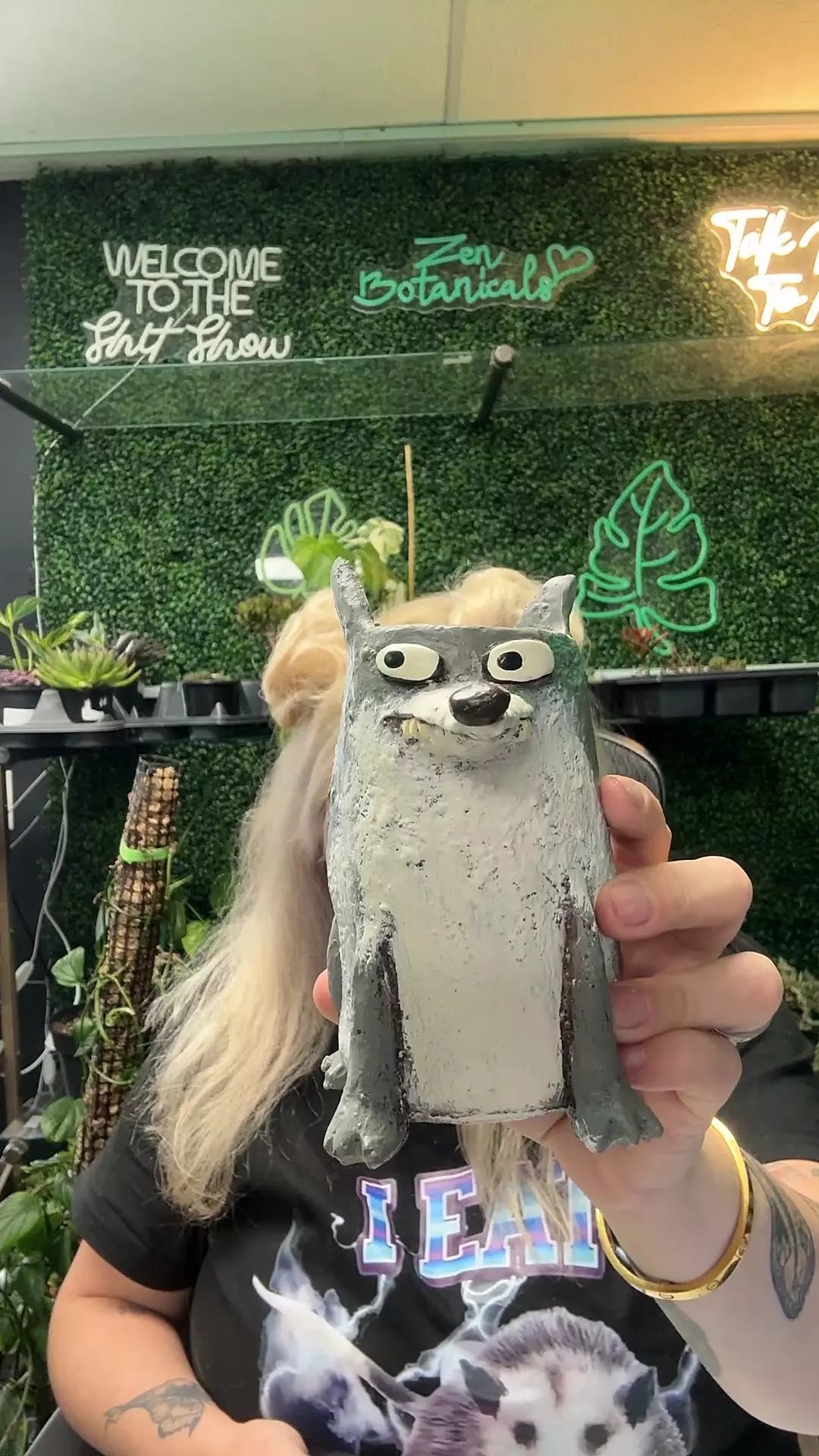 plant/fang the wolf-0