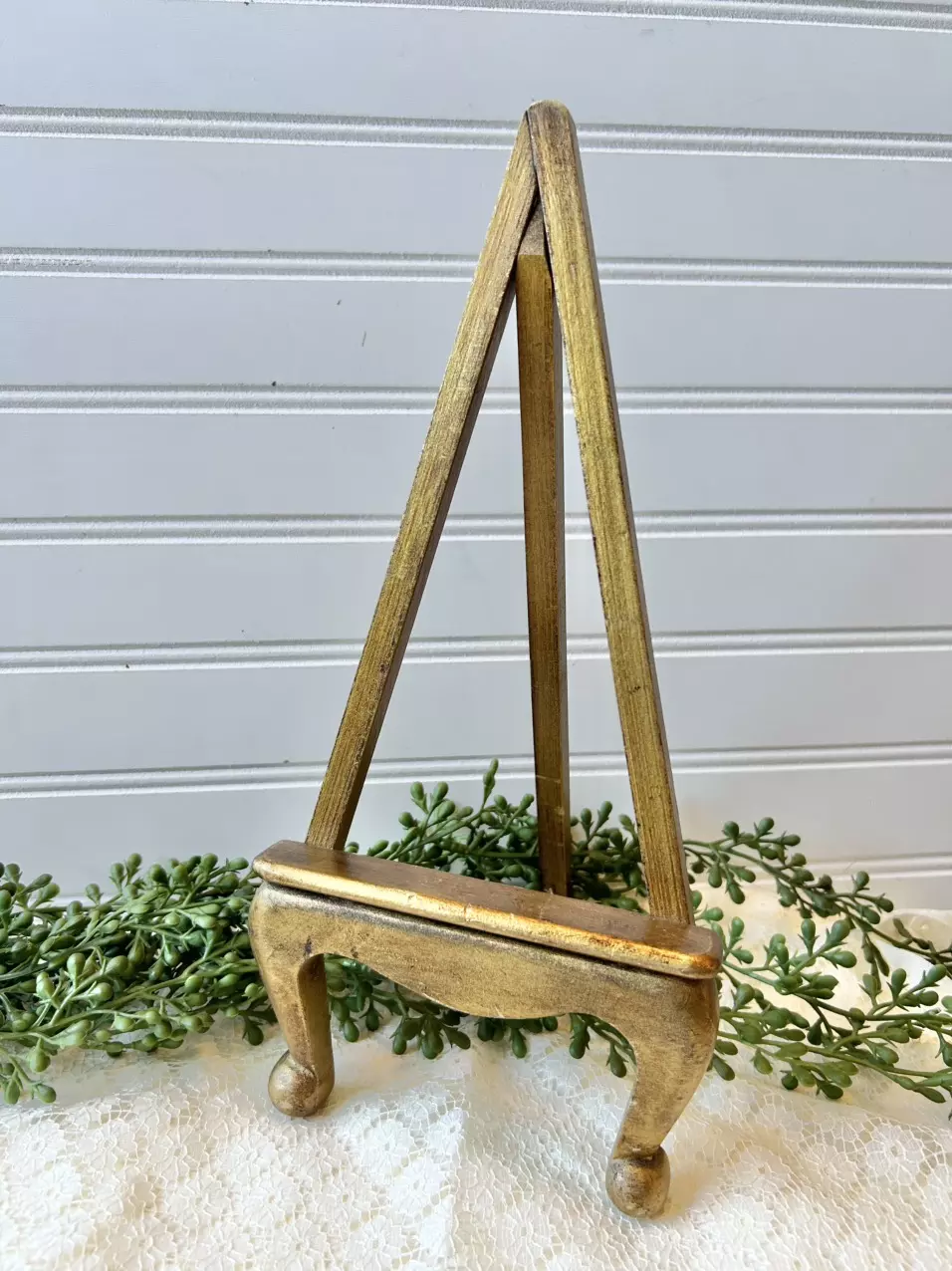 plant/wooden gold easel-0