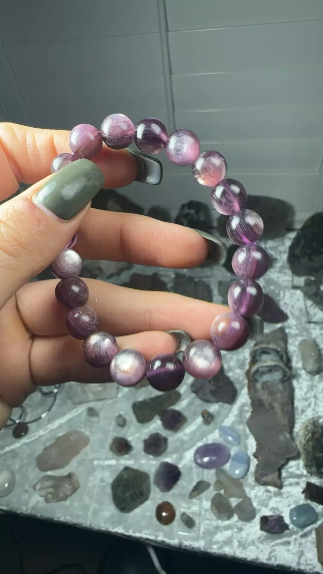 plant/Gem lepidolite 80-0