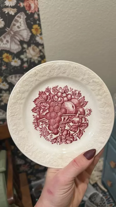 plant/harvest salad plate-0-thumbnail