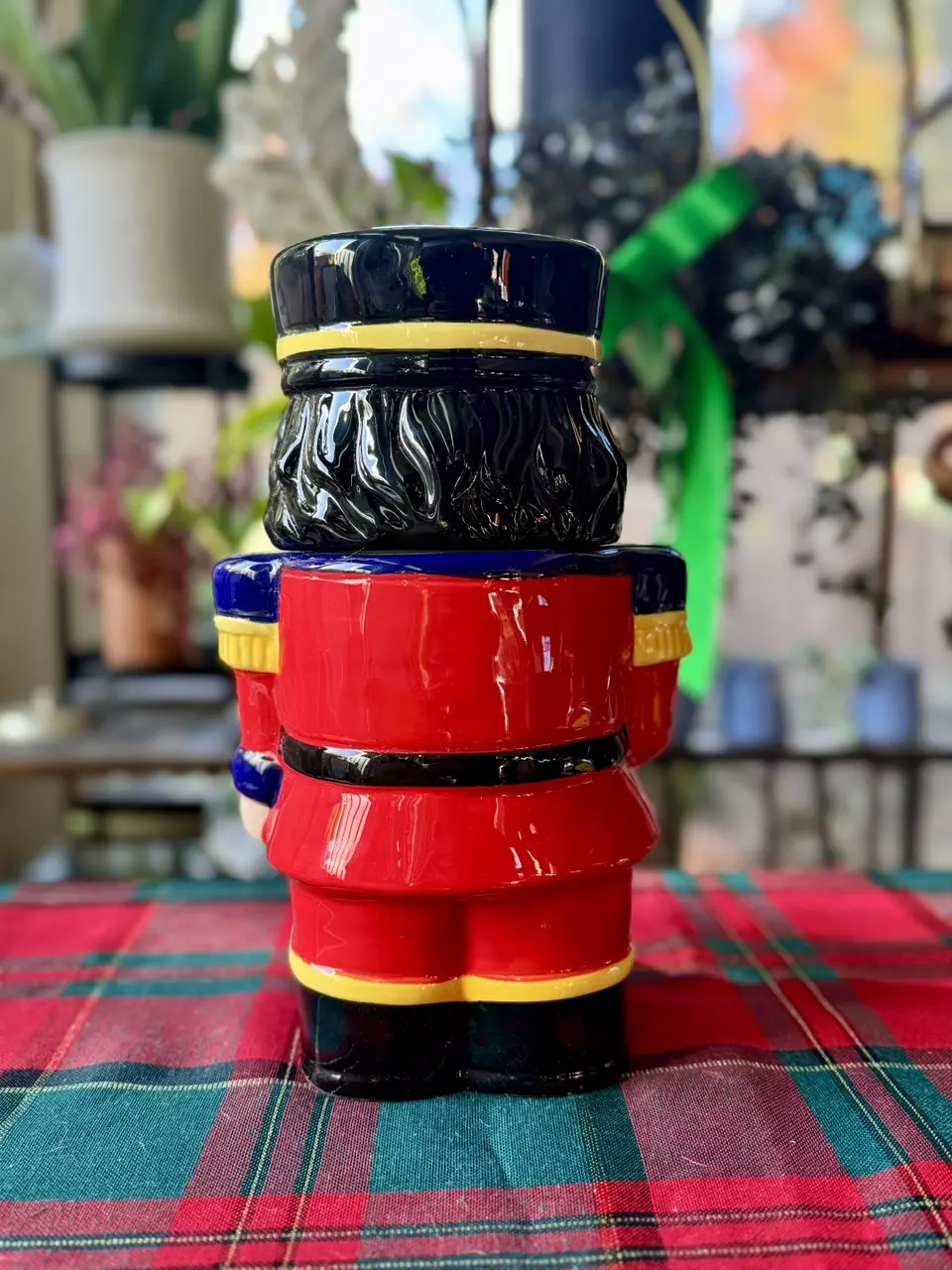 plant/Nutcracker cookie jar-1