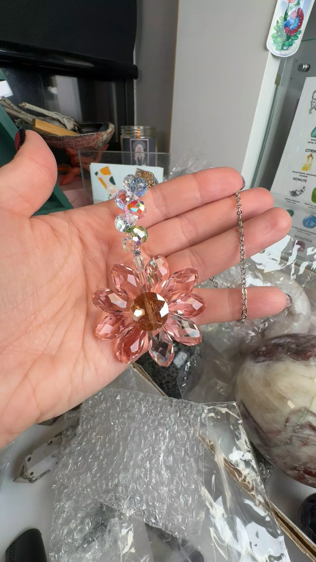 plant/Crystal Pink Daisy Sun Catcher-0