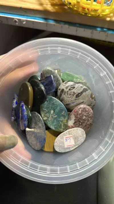 plant/Cab Bucket Sale-0-thumbnail