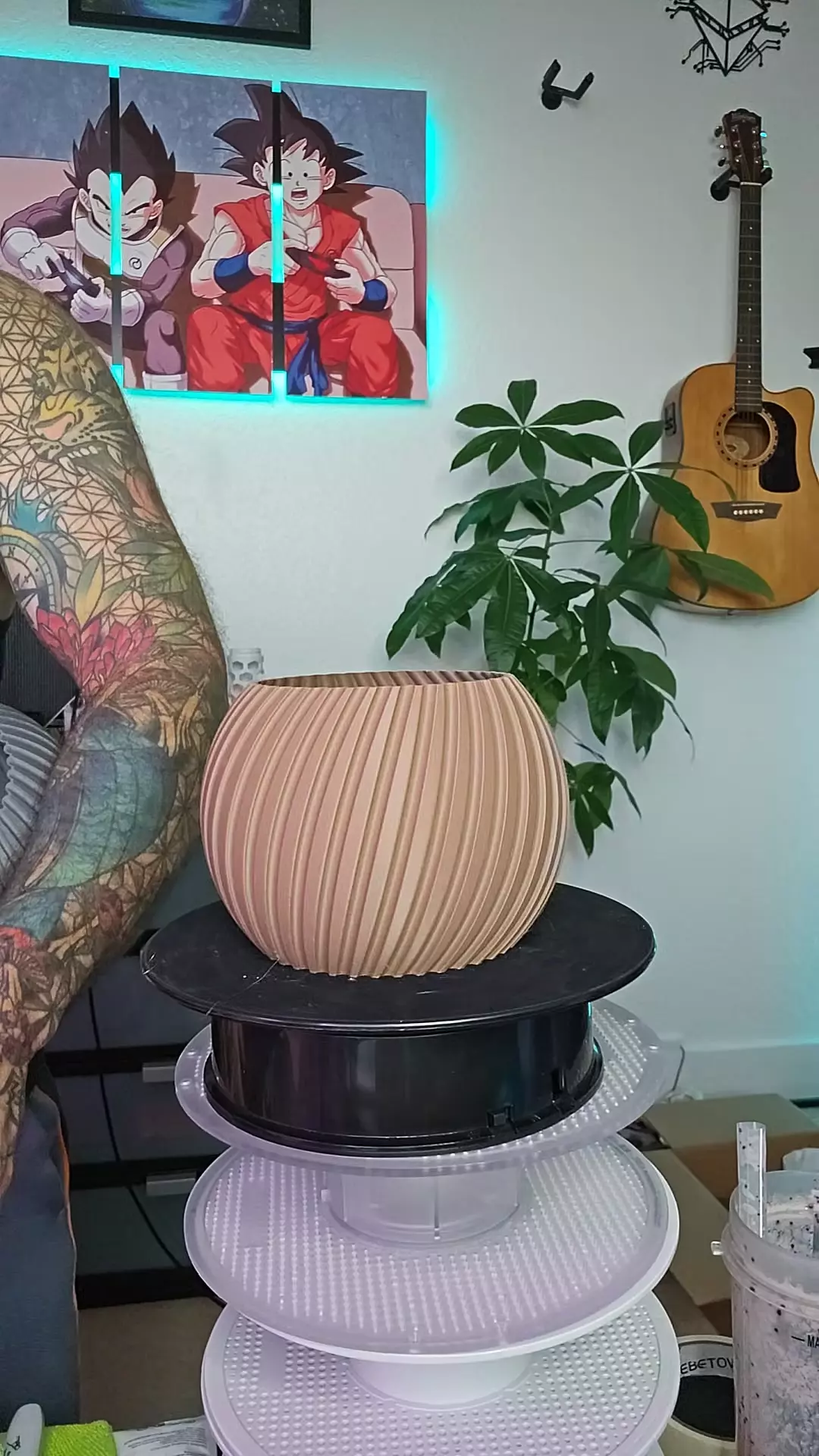 plant/Sphere 4in - dark brown-0