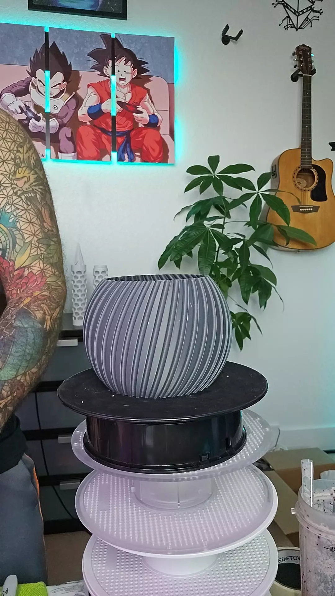 plant/Sphere 4in - concrete grey-0