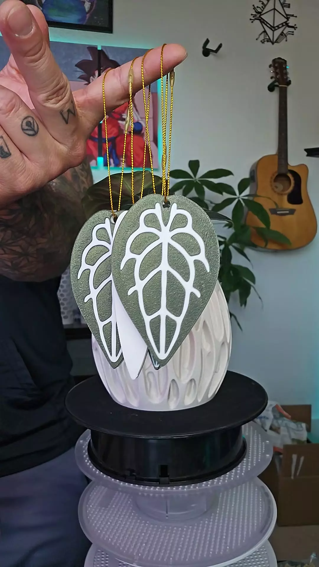 plant/CUSTOM - XMAS Ornaments 4pk-0