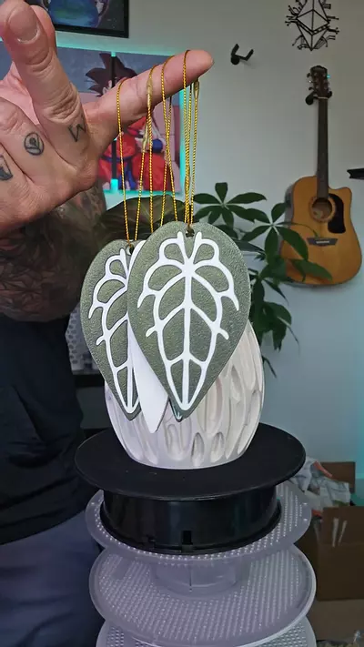 plant/CUSTOM - XMAS Ornaments 4pk-0-thumbnail