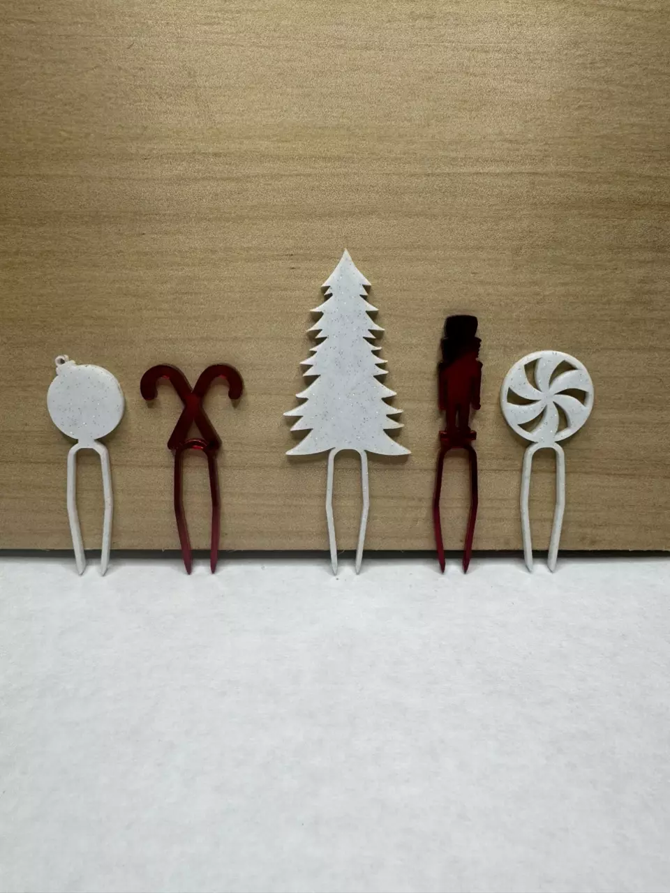 plant/5pk Variety Prop Pin Reflective Red and White Glitter-0