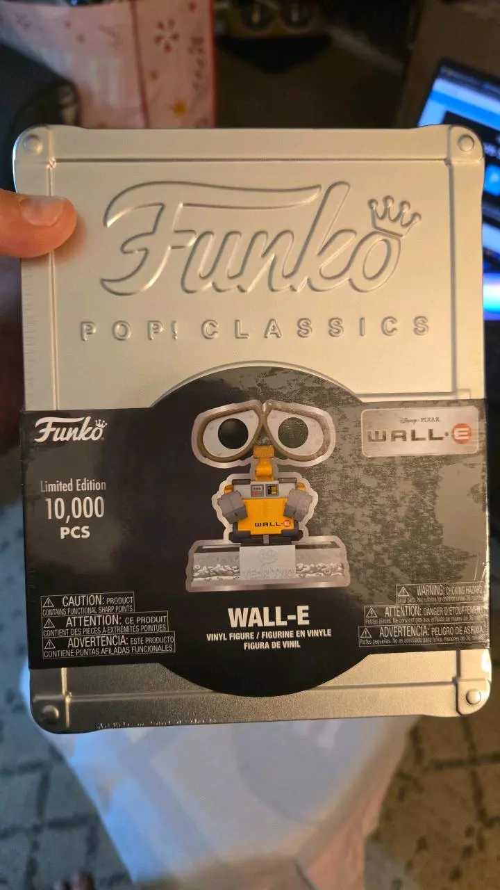 plant/Walle Funko Set limited edition-0