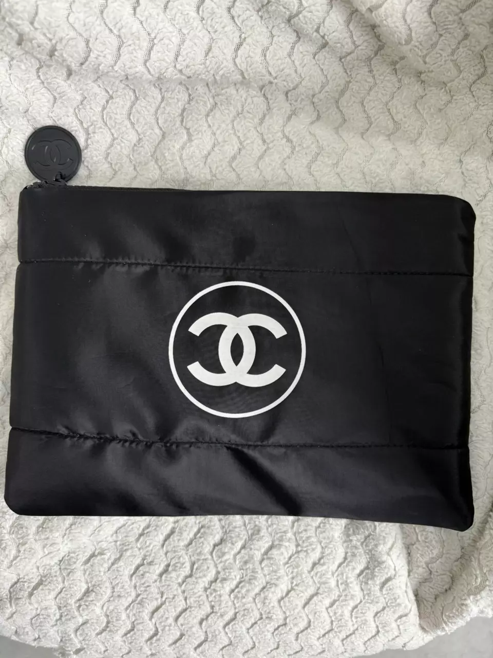 plant/Chanel gwp pouch-0