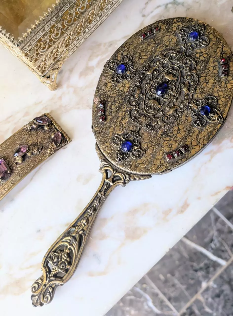 plant/Antique Hand Mirror with blue and red crystals-1