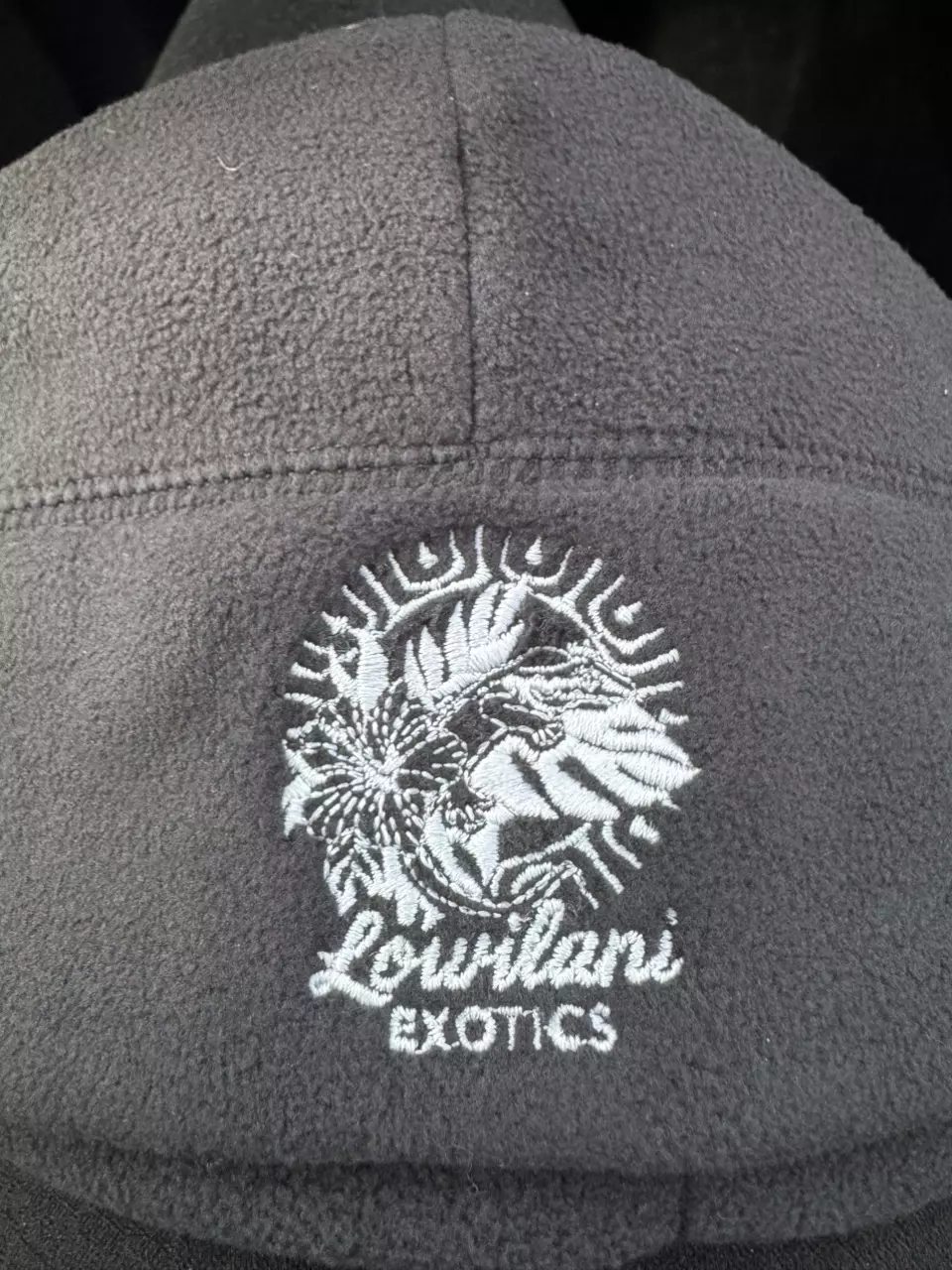 plant/Lowilani beanie-0
