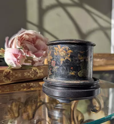 plant/Antique English Chinoiserie Laquered box-1-thumbnail