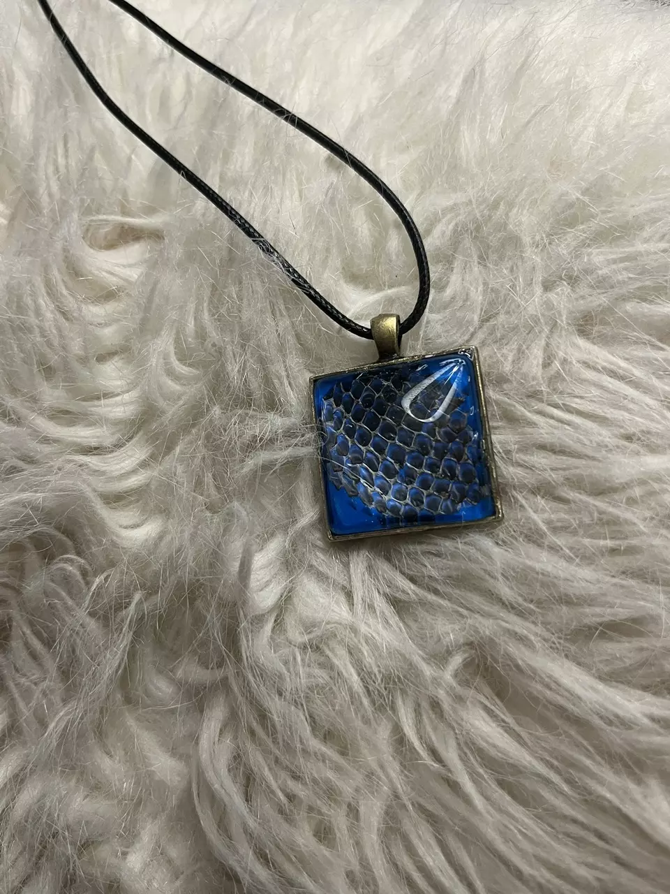 plant/Handmade Snake Shed Pendant Necklace-0