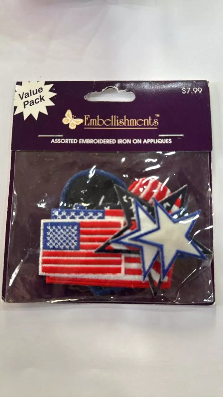 plant/Assorted Iron On Appliqués-0