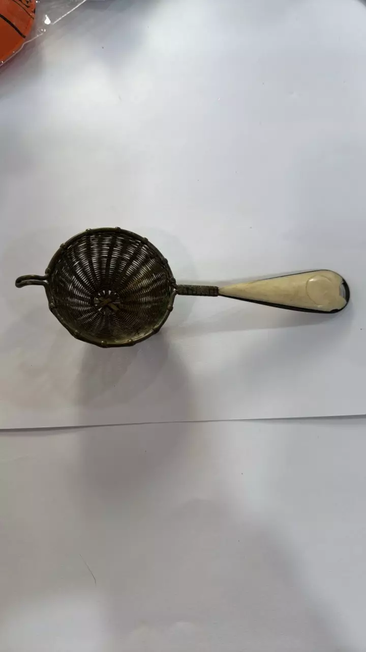 plant/Vintage Tea Strainer-0