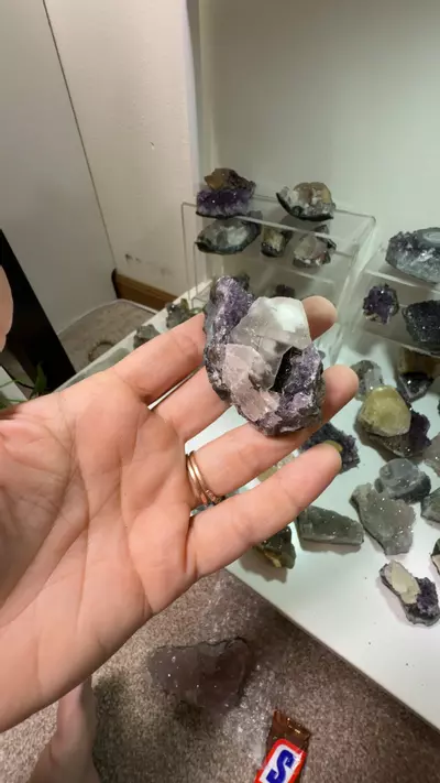 plant/U6.114 Amethyst with calcite cluster-0-thumbnail