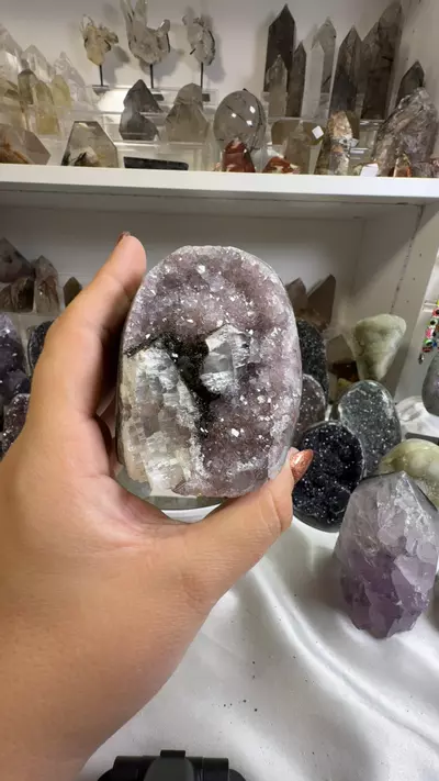 plant/U6.22 Amethyst Cutbase with calcite-0-thumbnail