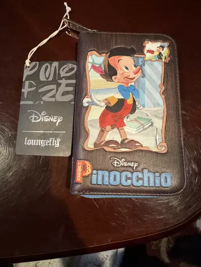 plant/LF Disney Pinocchio Book Wallet-0-thumbnail