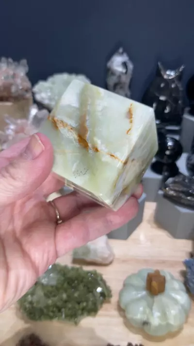 plant/onyx cube-0-thumbnail