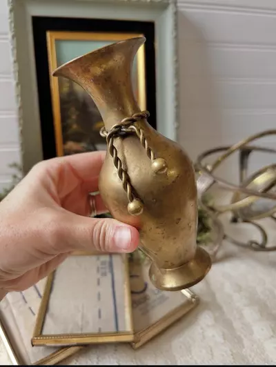 plant/Brass vase with twisted rope detail-1-thumbnail