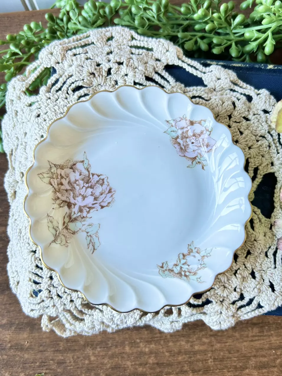 plant/Limoges trinket tray- Peonies- 4 1/2-0