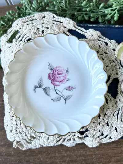 plant/Limoges trinket tray- pink rose- 4 1/2”-0-thumbnail