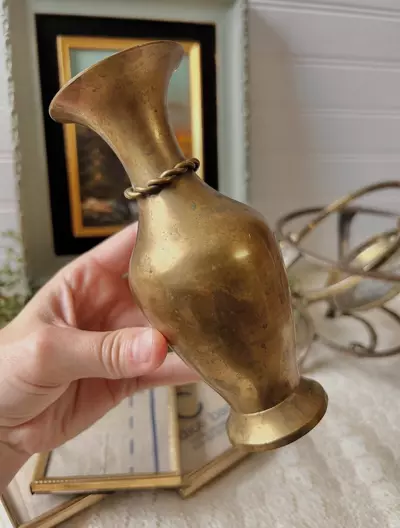 plant/Brass vase with twisted rope detail-2-thumbnail